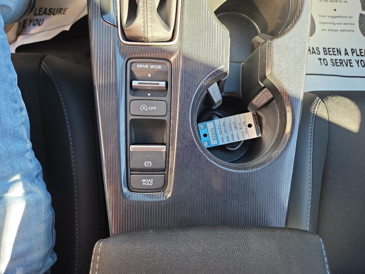 Honda Civic Sedan Sport CVT 2025