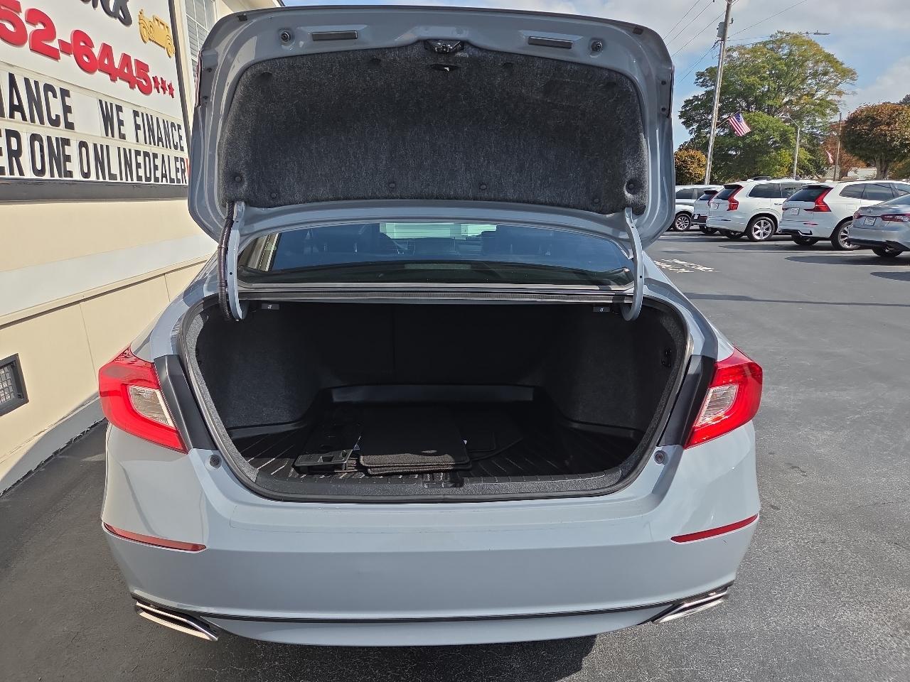 Honda Accord Sedan Sport 2.0T Auto 2022