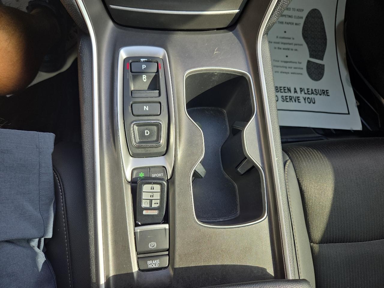 Honda Accord Sedan Sport 2.0T Auto 2022