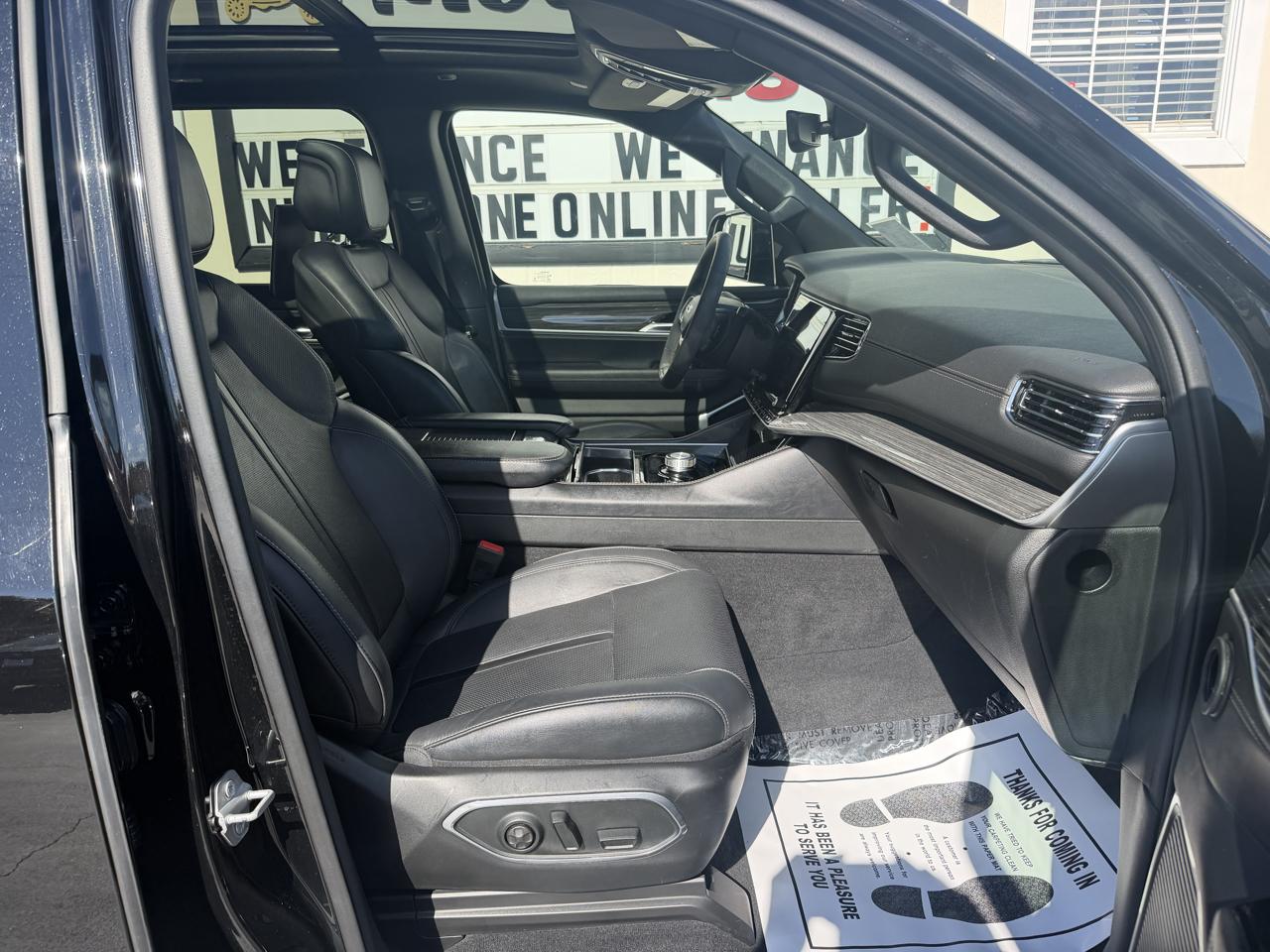 Jeep Wagoneer Series II 4x2 2022