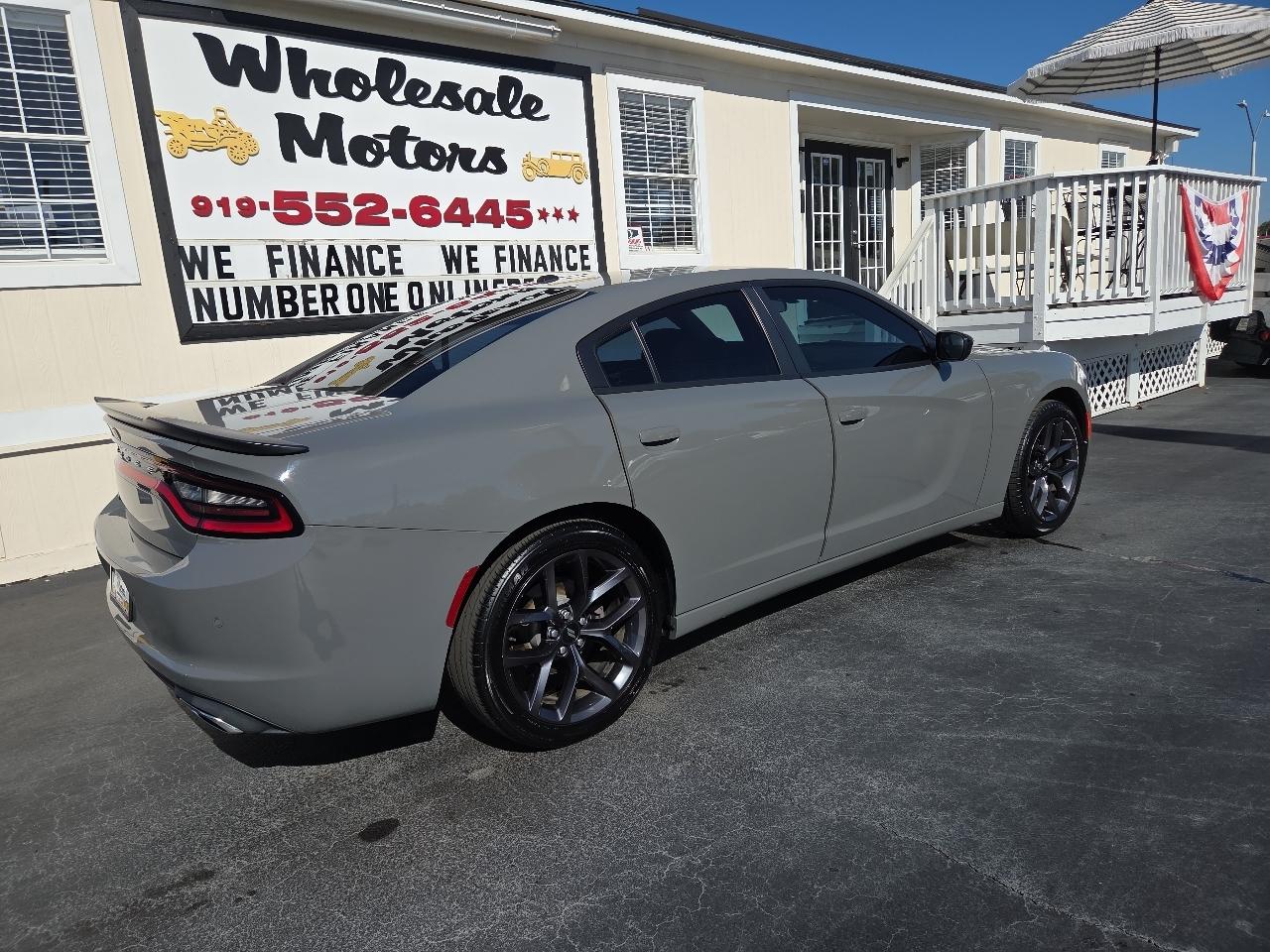 Dodge Charger SXT RWD 2019