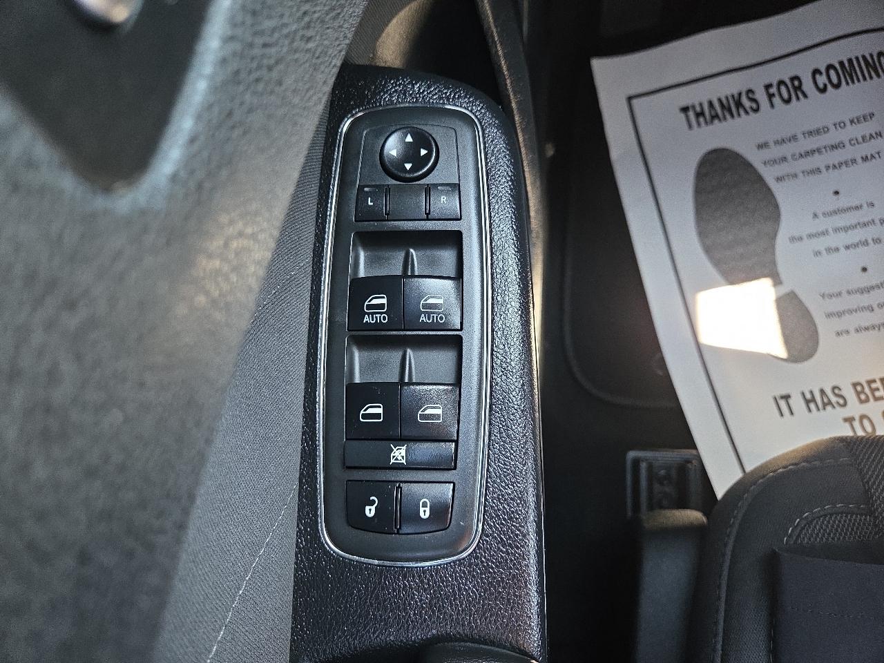 Dodge Charger SXT RWD 2019