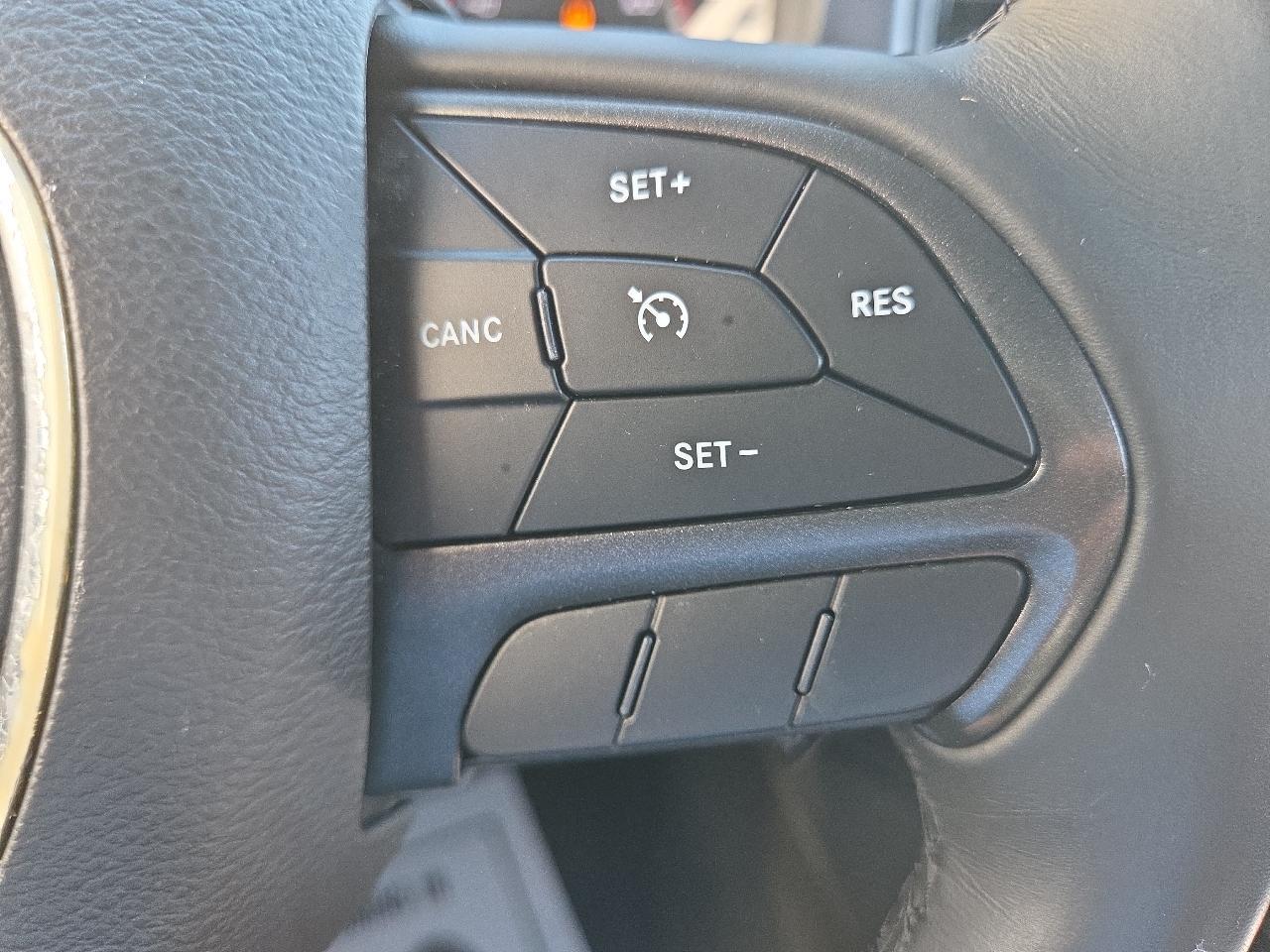 Dodge Charger SXT RWD 2019