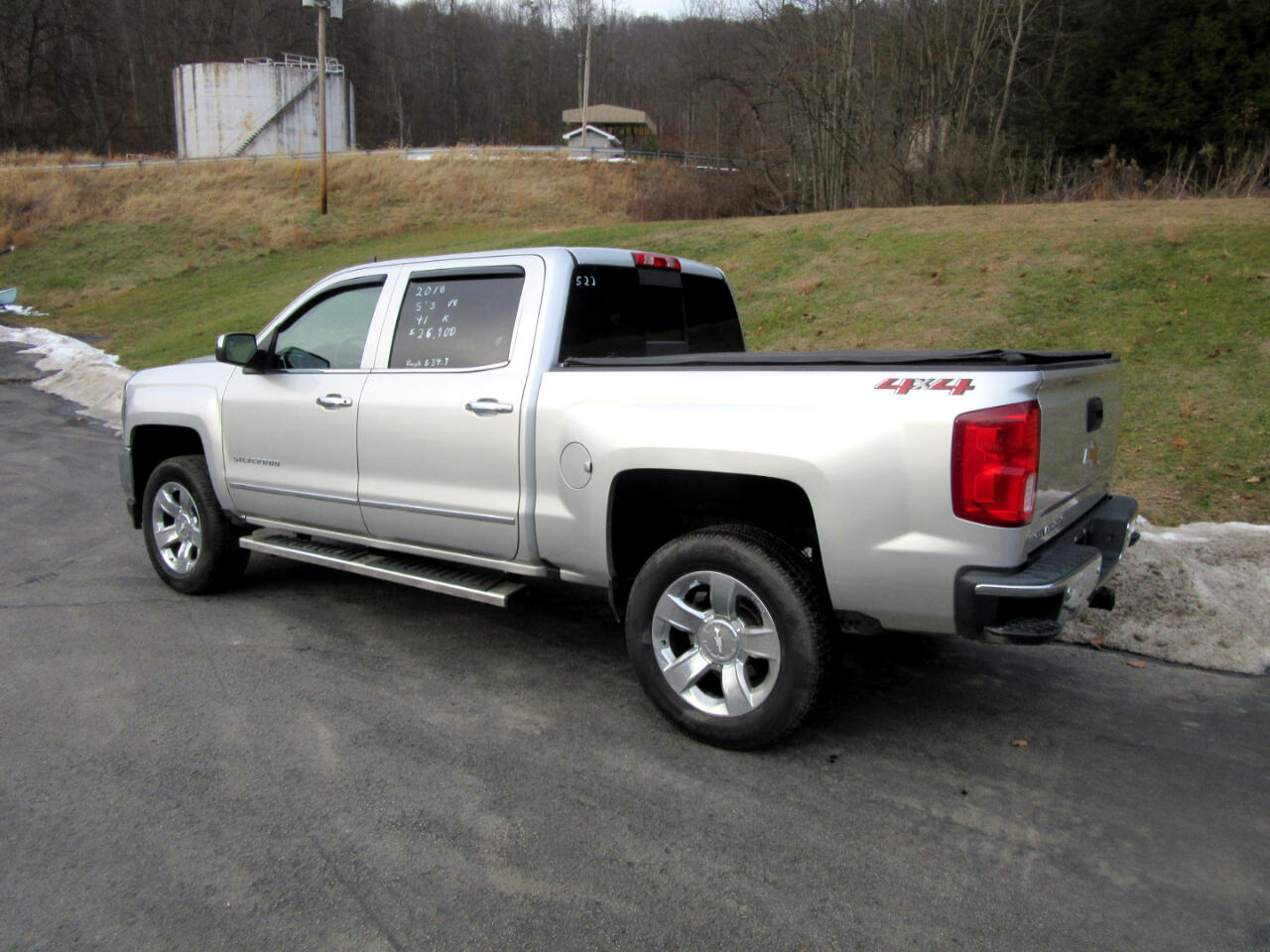Chevrolet Silverado 1500 LTZ Crew Cab 4WD 2018