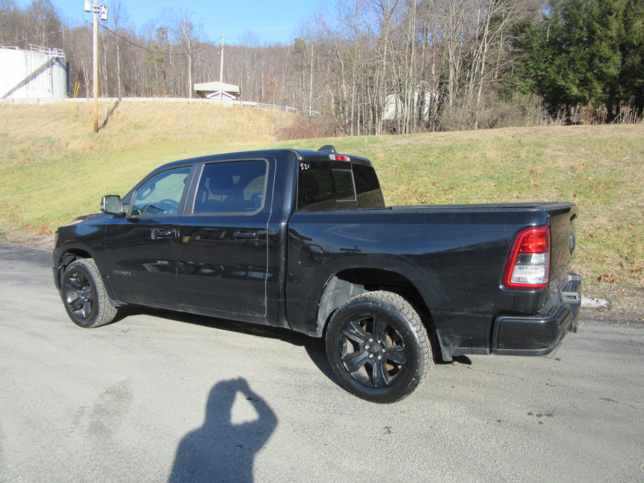 RAM 1500 Big Horn Crew Cab SWB 4WD 2020