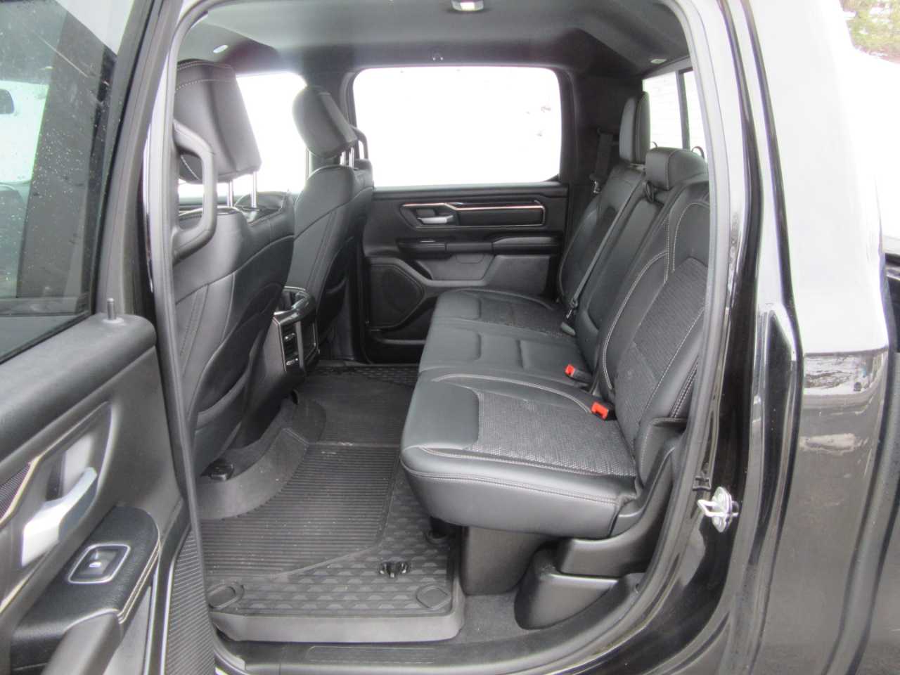 RAM 1500 Sport Crew Cab 4WD 2019