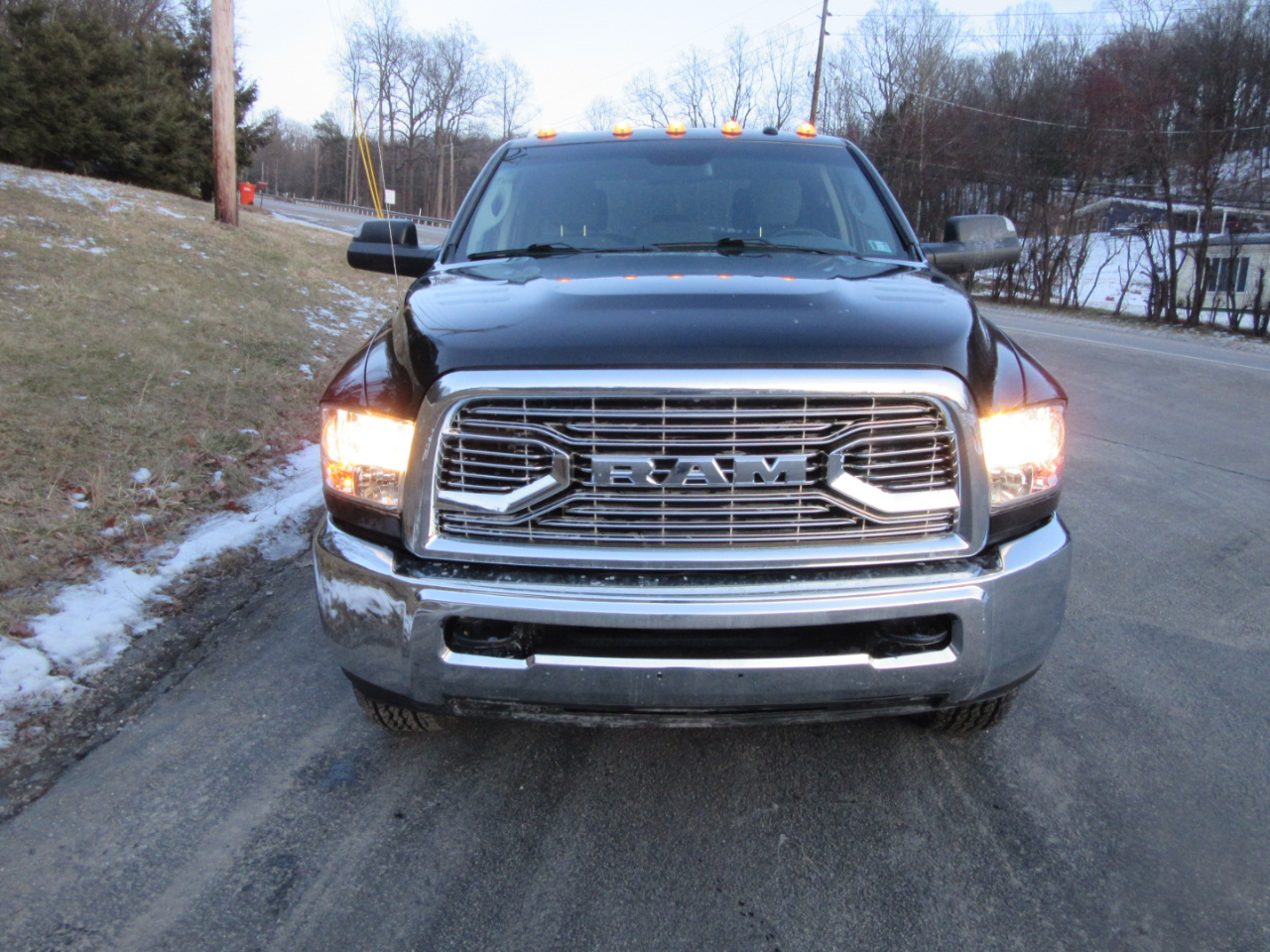 RAM 3500 Tradesman Crew Cab 4WD 2016