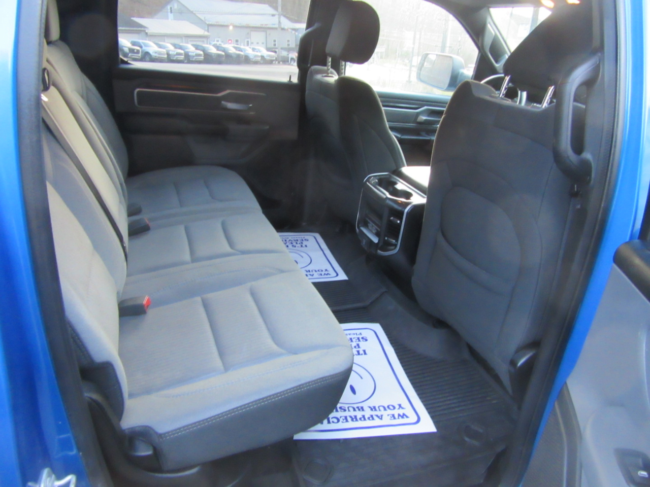 RAM 1500 Big Horn Crew Cab SWB 4WD 2022