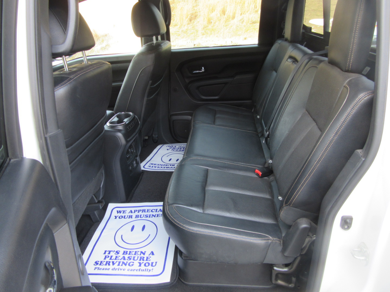 Nissan Titan SL Crew Cab 4WD 2019