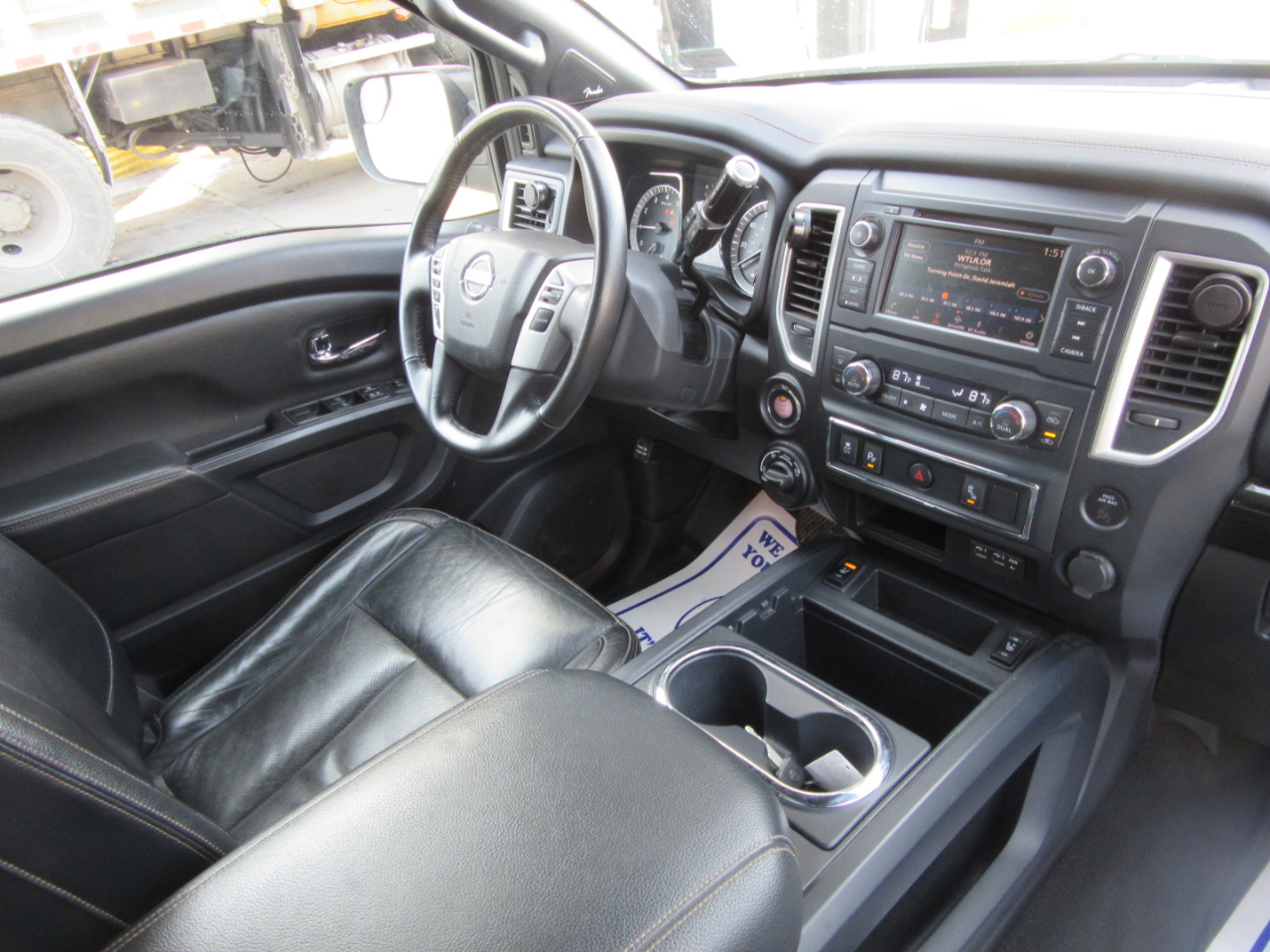 Nissan Titan SL Crew Cab 4WD 2019