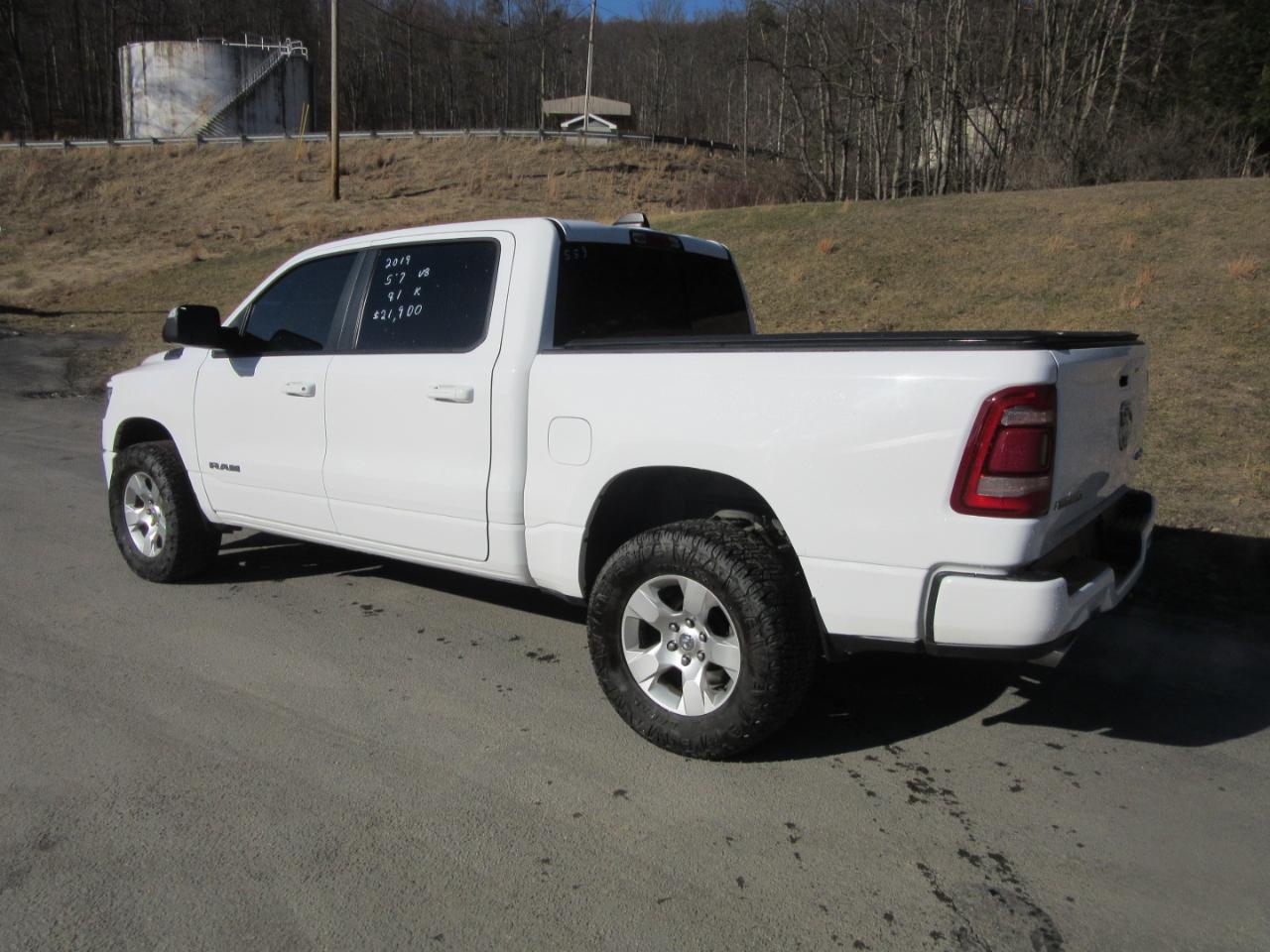 RAM 1500 Big Horn Crew Cab SWB 4WD 2019