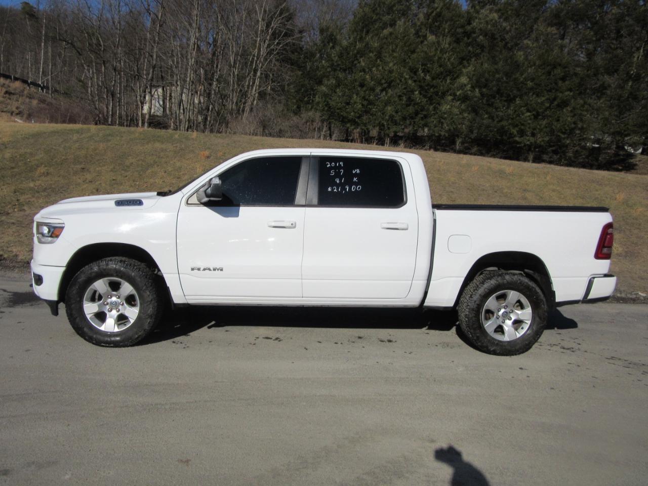 RAM 1500 Big Horn Crew Cab SWB 4WD 2019