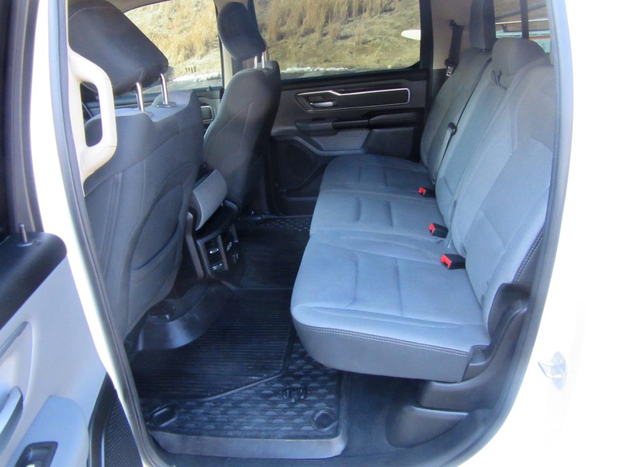 RAM 1500 Big Horn Crew Cab SWB 4WD 2019