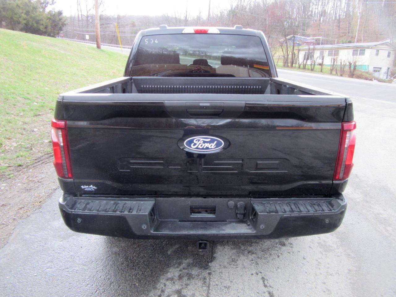Ford F-150 STX SuperCrew 4WD 2024