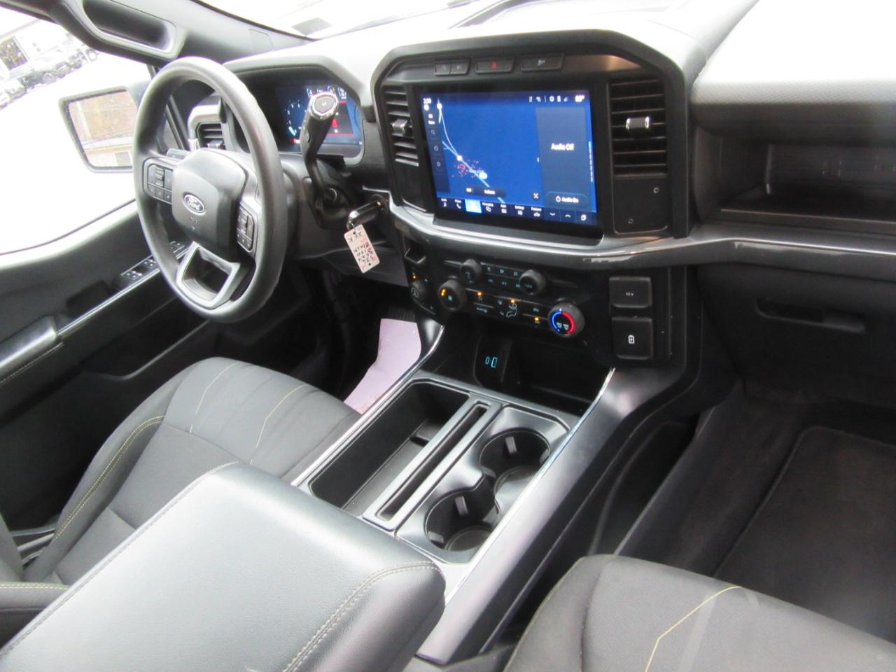 Ford F-150 STX SuperCrew 4WD 2024