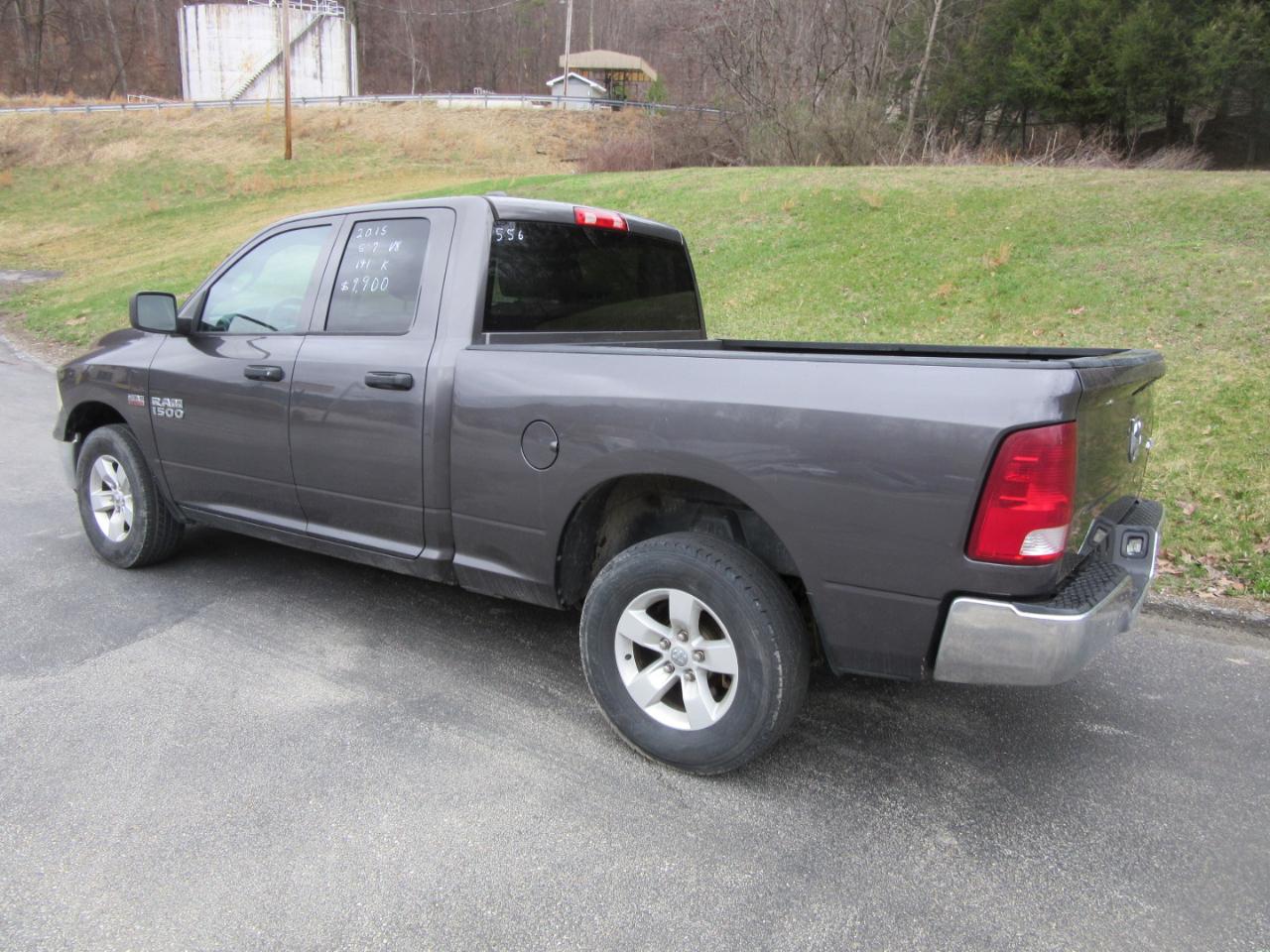 RAM 1500 ST Quad Cab 4WD 2015