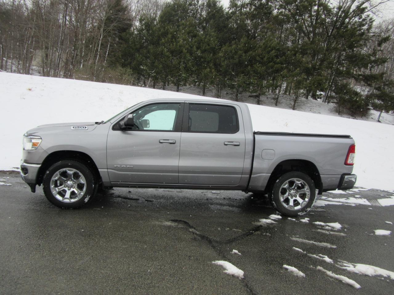 RAM 1500 Big Horn Crew Cab SWB 4WD 2021