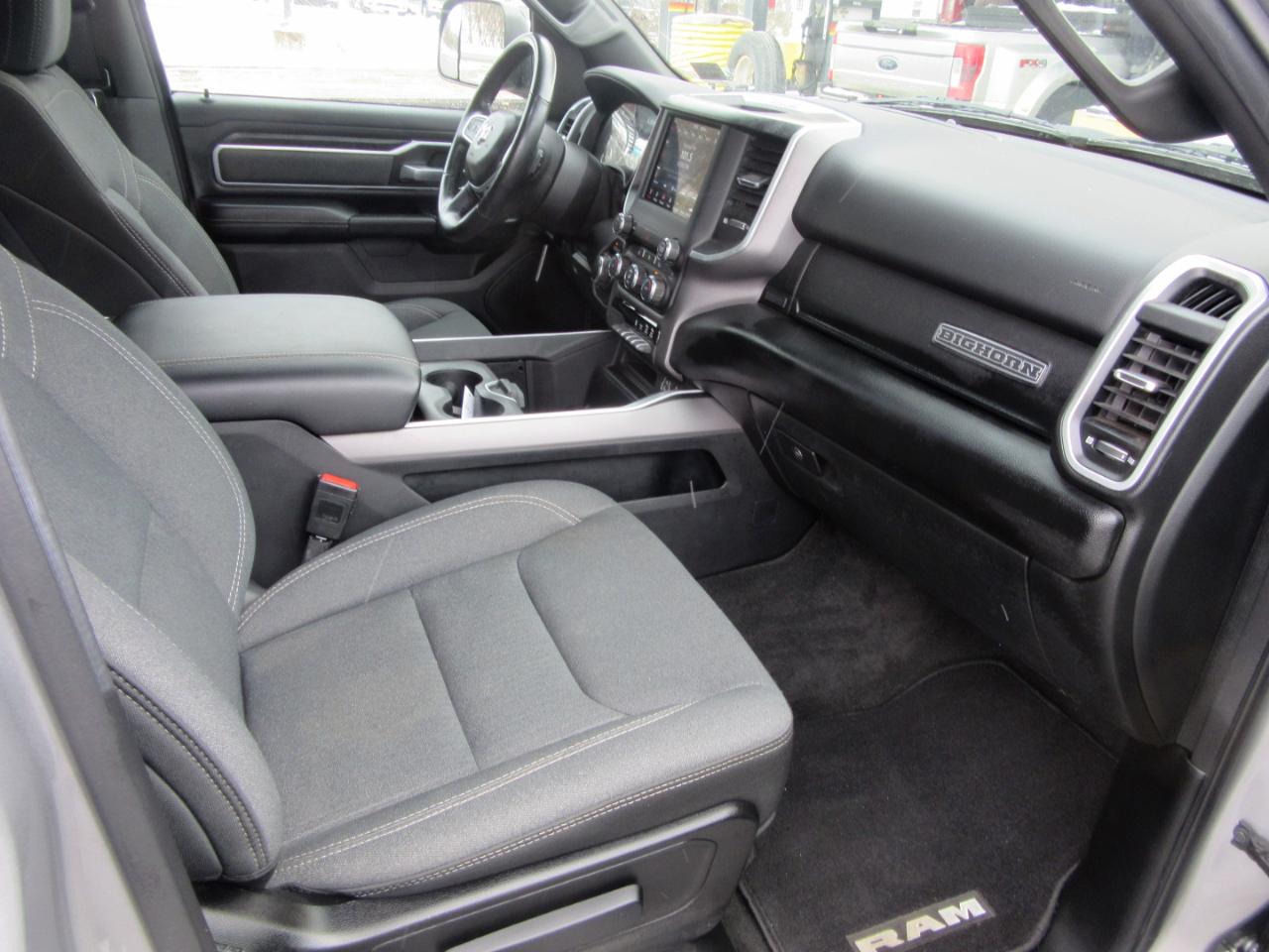 RAM 1500 Big Horn Crew Cab SWB 4WD 2021