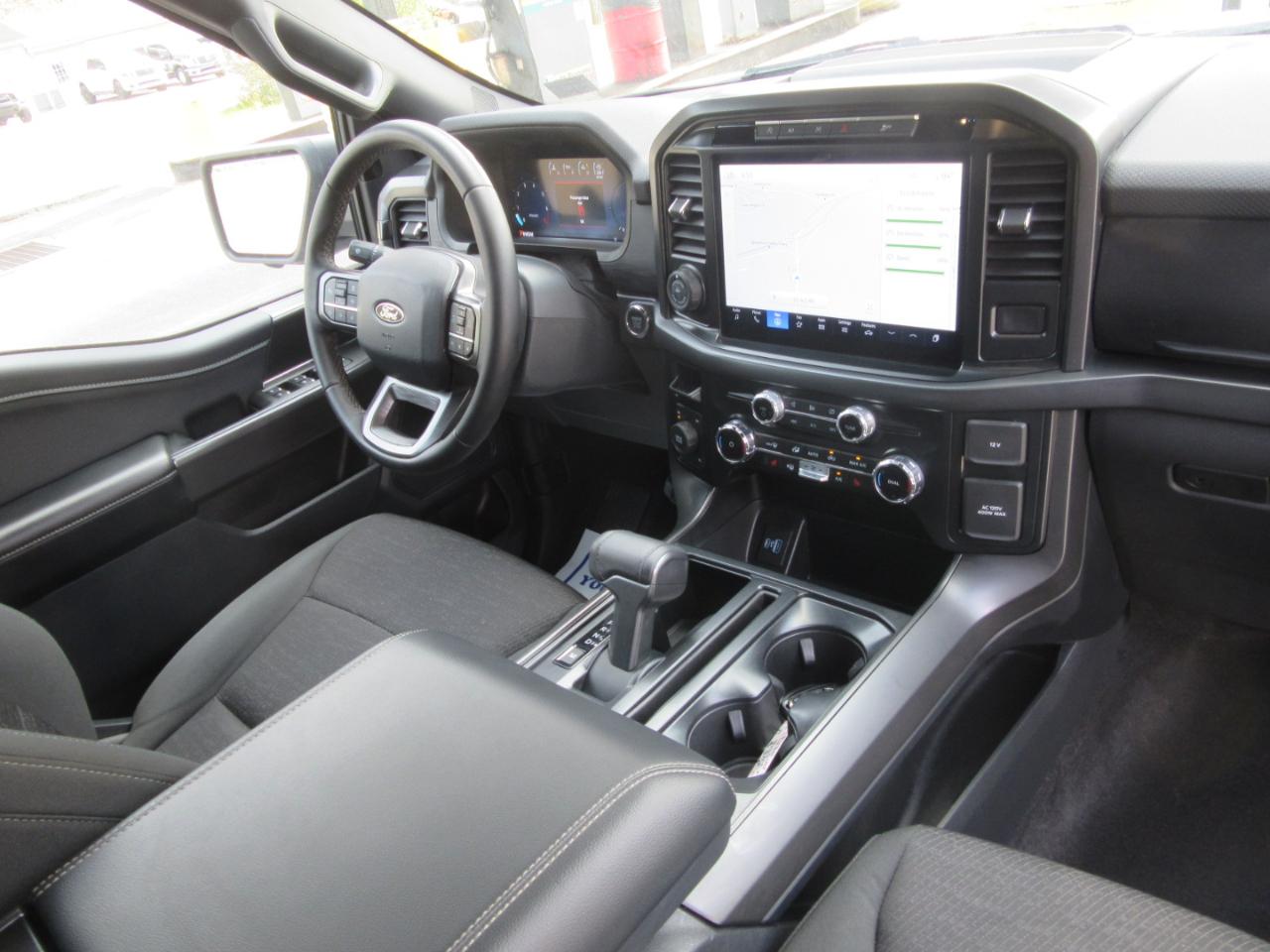 Ford F-150 XLT SuperCrew 4WD 2024