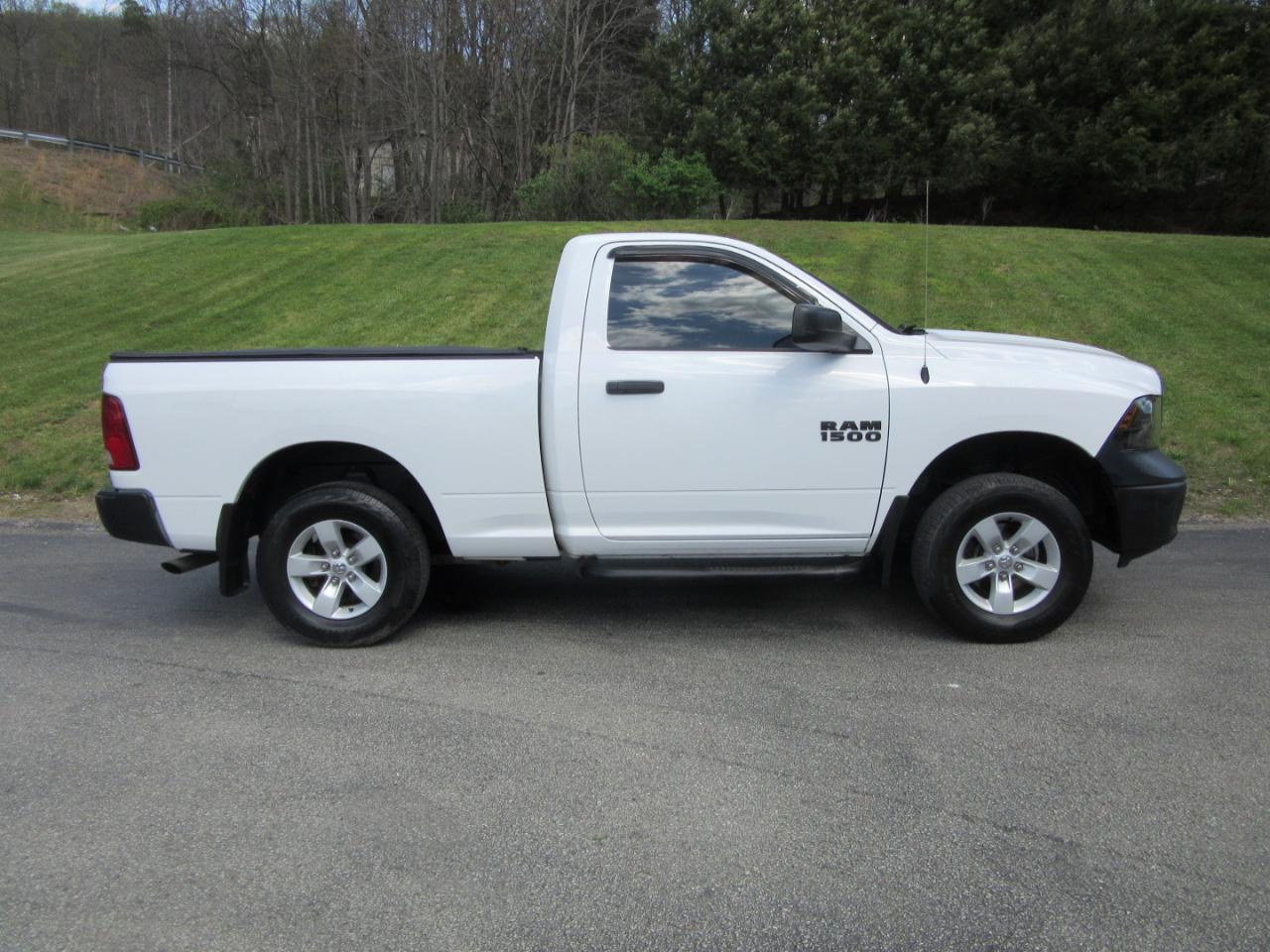 RAM 1500 Tradesman Regular Cab SWB 4WD 2015