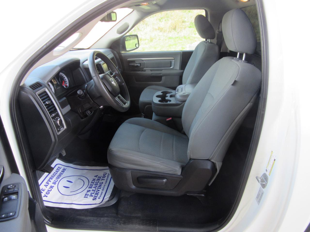 RAM 1500 Tradesman Regular Cab SWB 4WD 2015