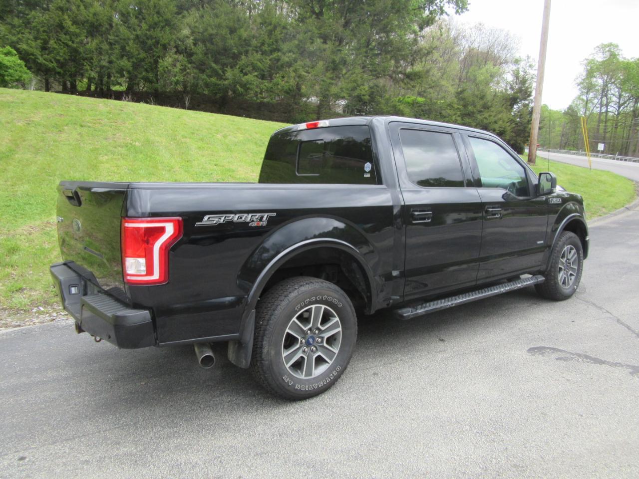 Ford F-150 XLT SuperCrew 5.5-ft. Bed 4WD 2016