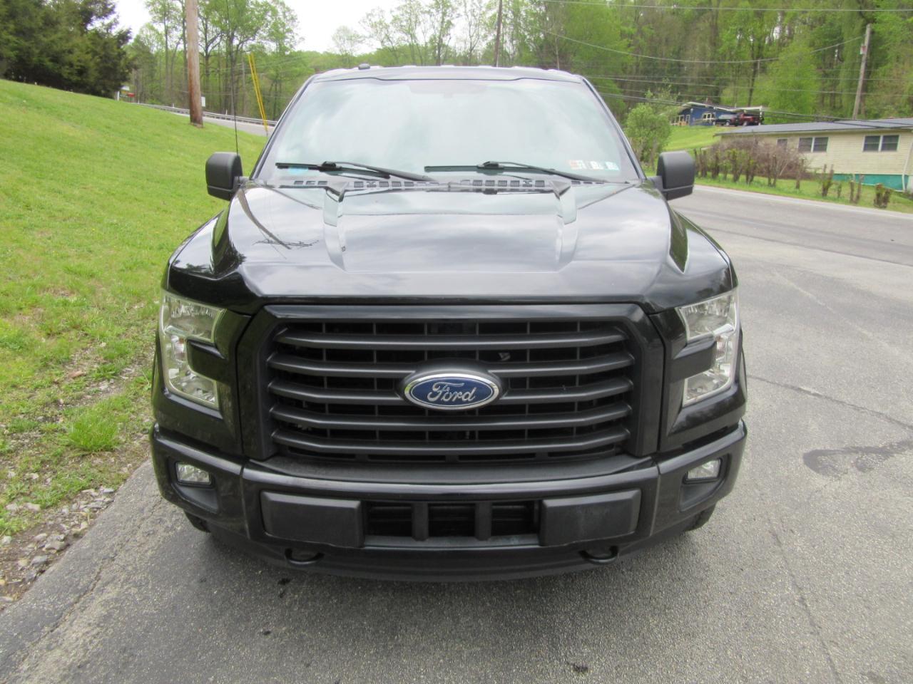 Ford F-150 XLT SuperCrew 5.5-ft. Bed 4WD 2016