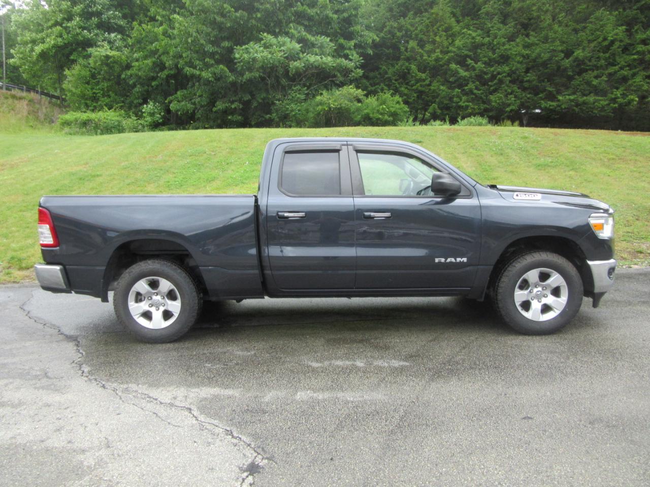 RAM 1500 Big Horn Quad Cab 4WD 2020