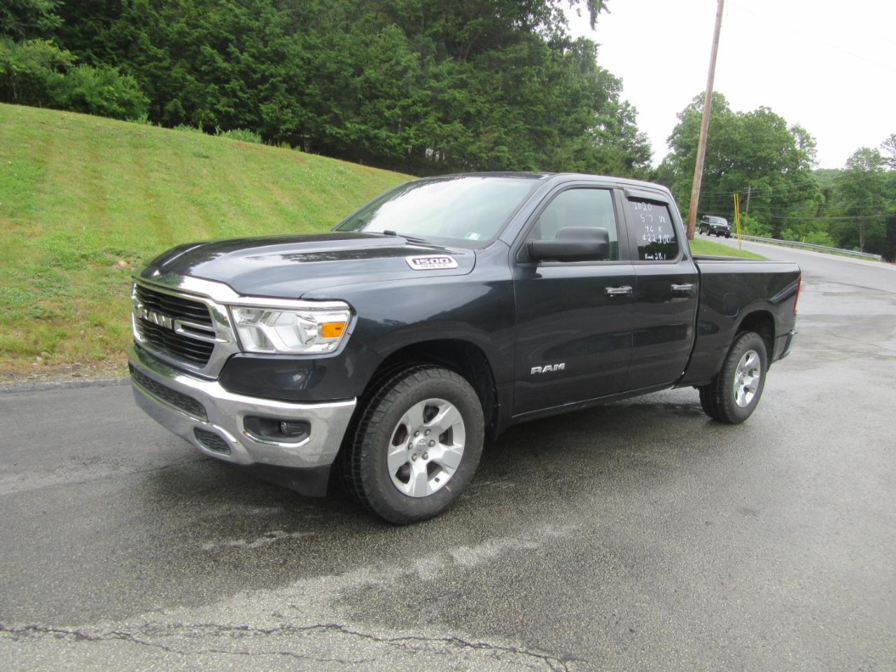 RAM 1500 Big Horn Quad Cab 4WD 2020