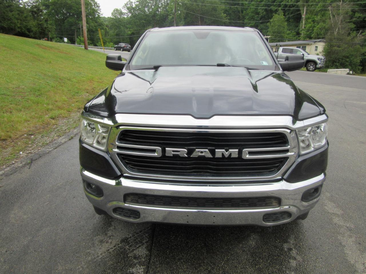 RAM 1500 Big Horn Quad Cab 4WD 2020