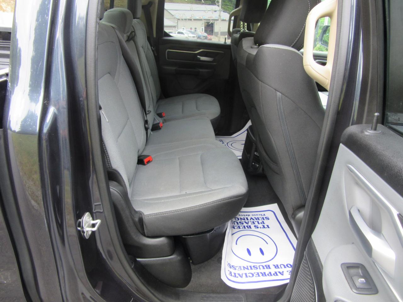 RAM 1500 Big Horn Quad Cab 4WD 2020