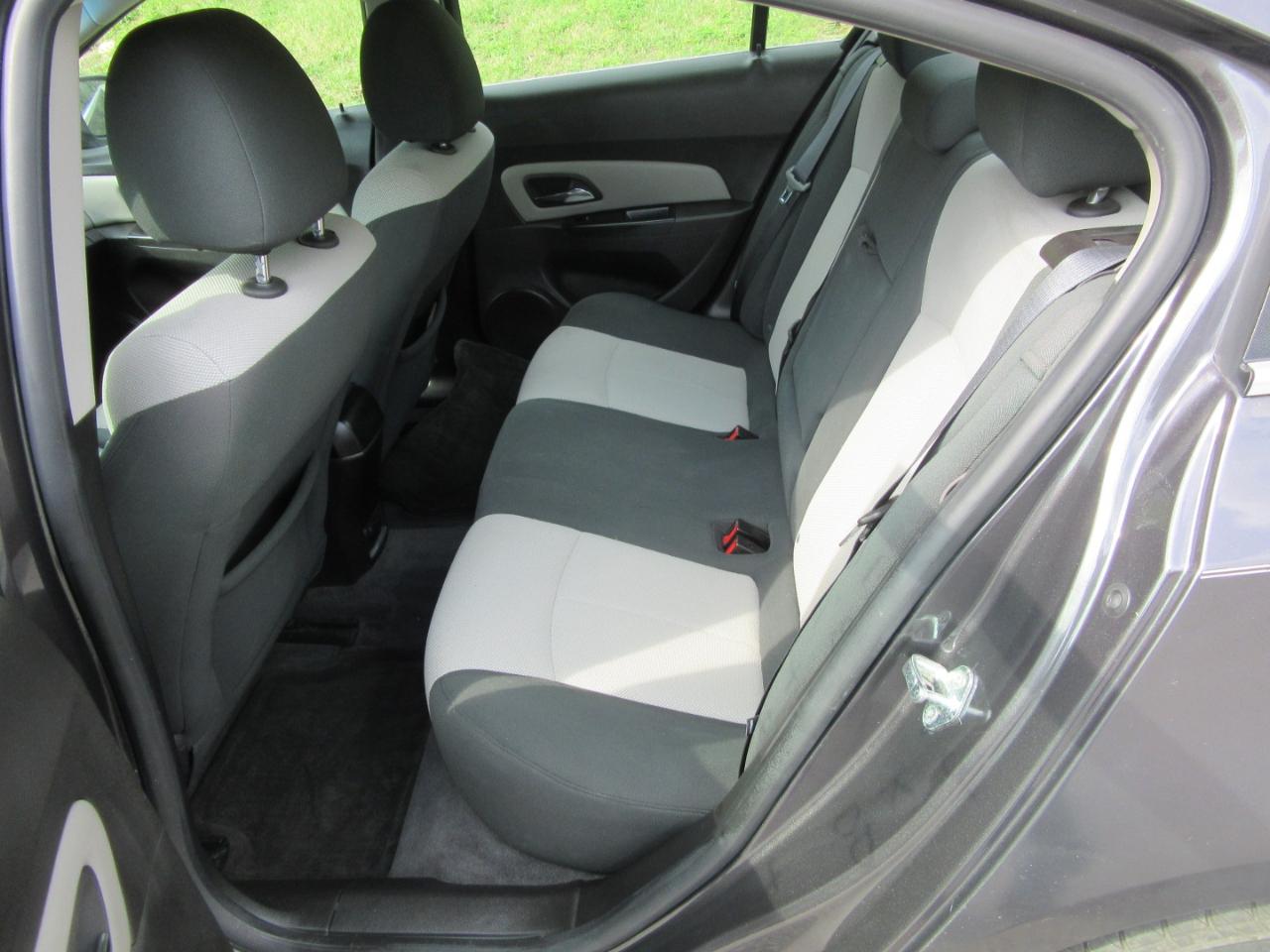 Chevrolet Cruze 2LS 2011