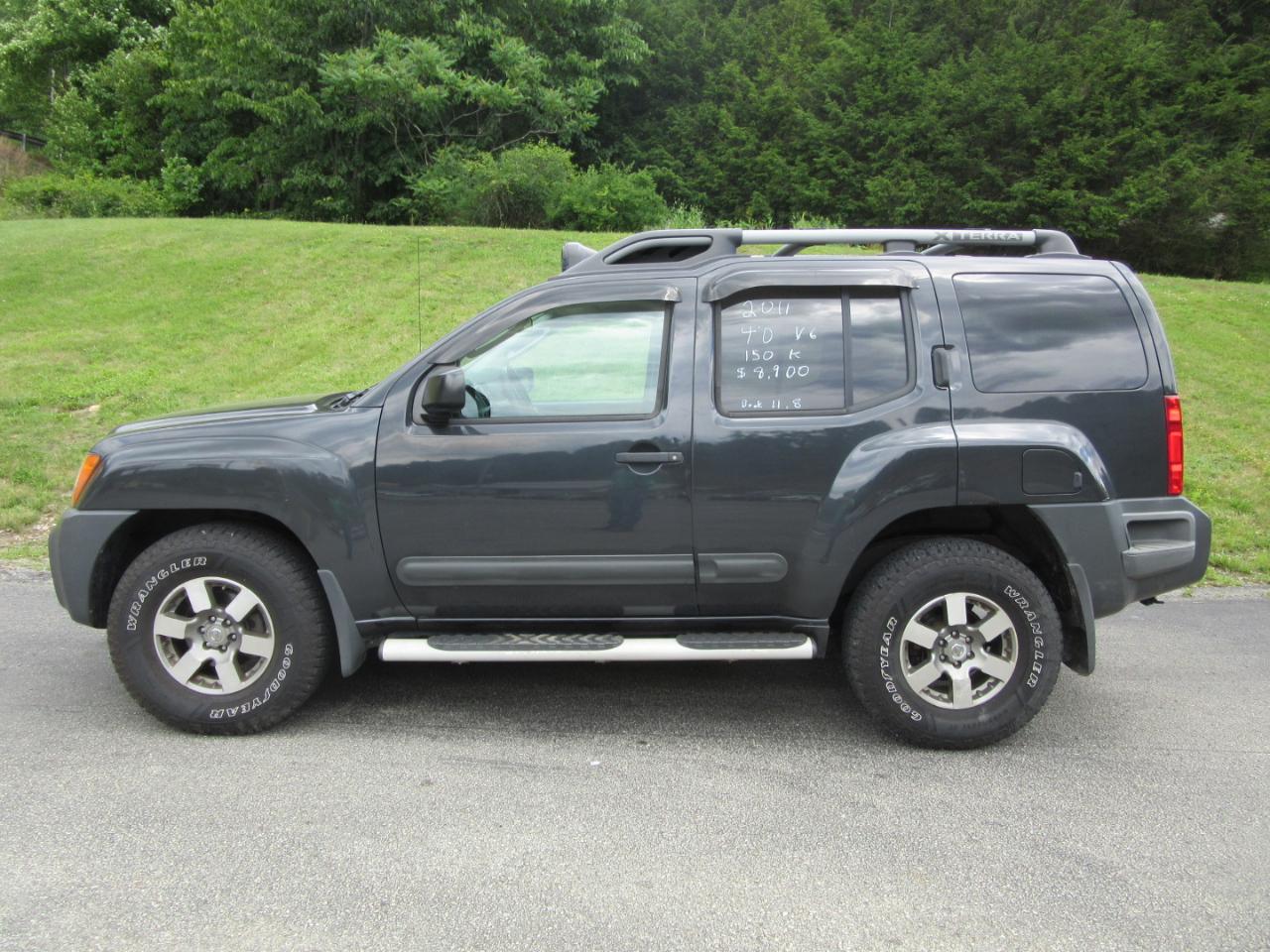 Nissan Xterra X 4WD 2011