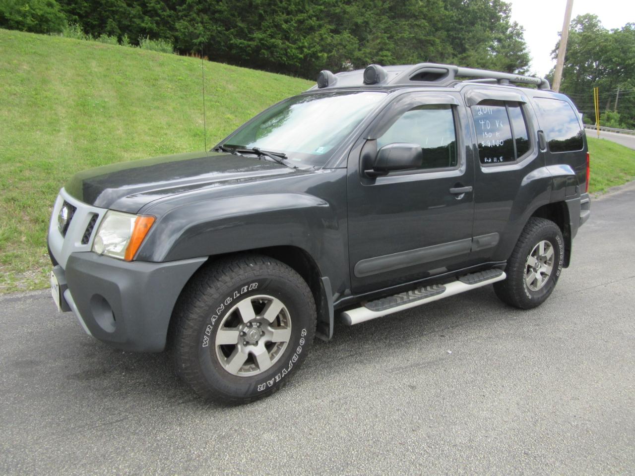 Nissan Xterra X 4WD 2011