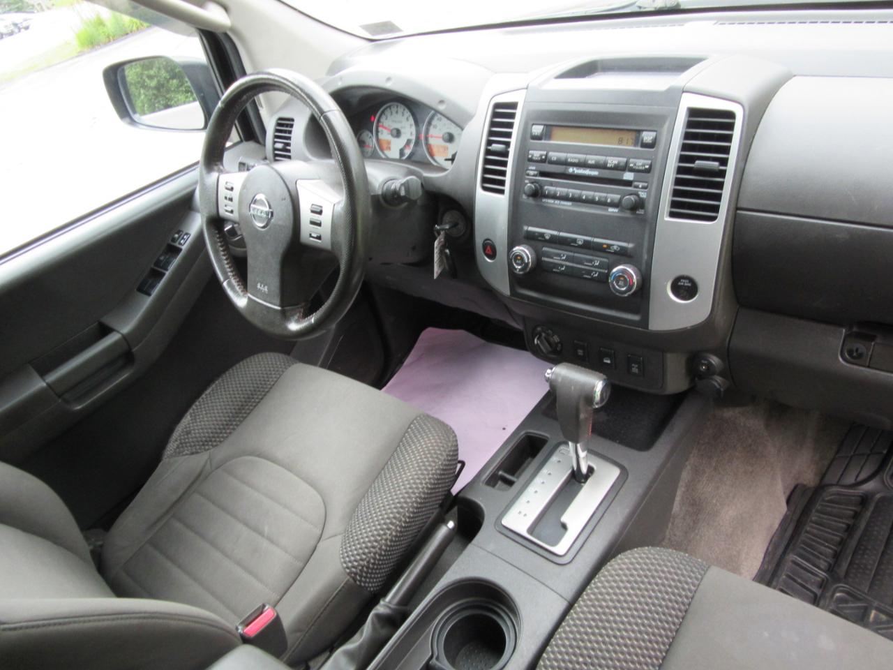 Nissan Xterra X 4WD 2011