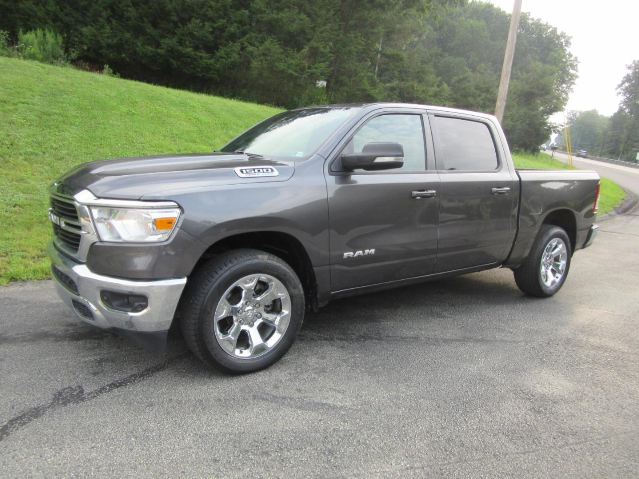 RAM 1500 Big Horn Crew Cab SWB 4WD 2021