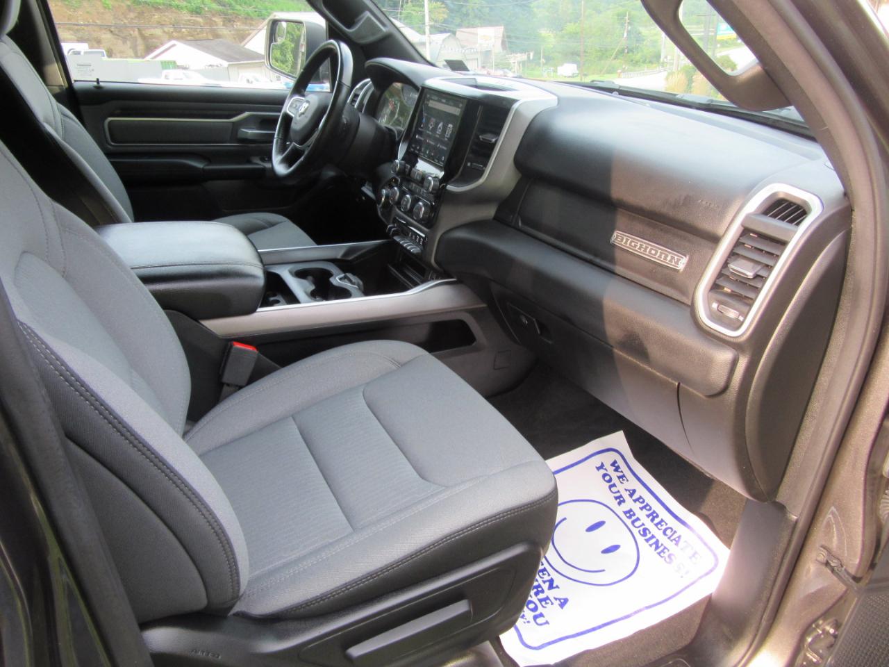 RAM 1500 Big Horn Crew Cab SWB 4WD 2021
