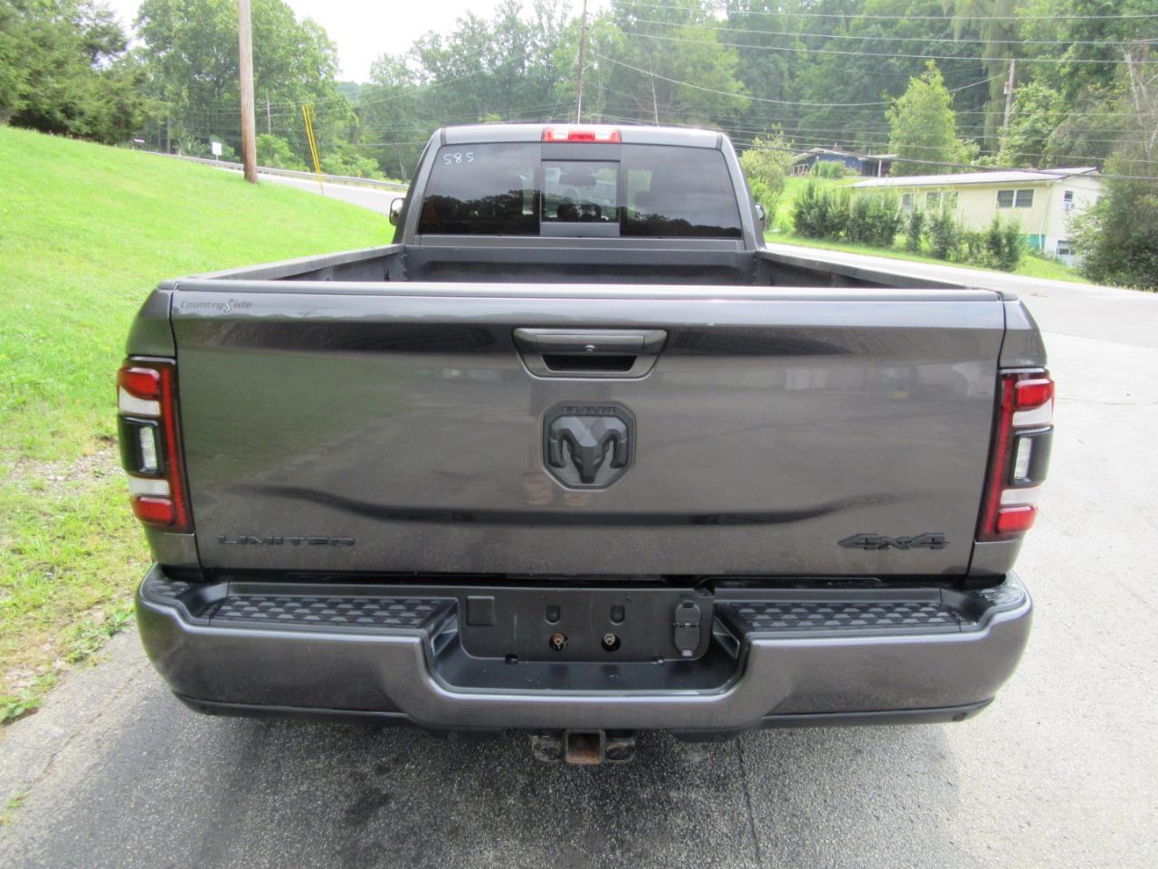 RAM 3500 Laramie Crew Cab LWB 4WD DRW 2021