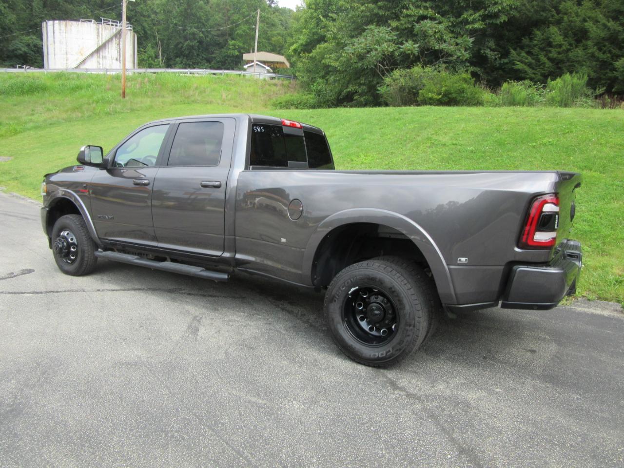 RAM 3500 Laramie Crew Cab LWB 4WD DRW 2021