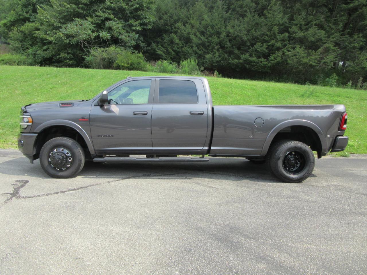 RAM 3500 Laramie Crew Cab LWB 4WD DRW 2021