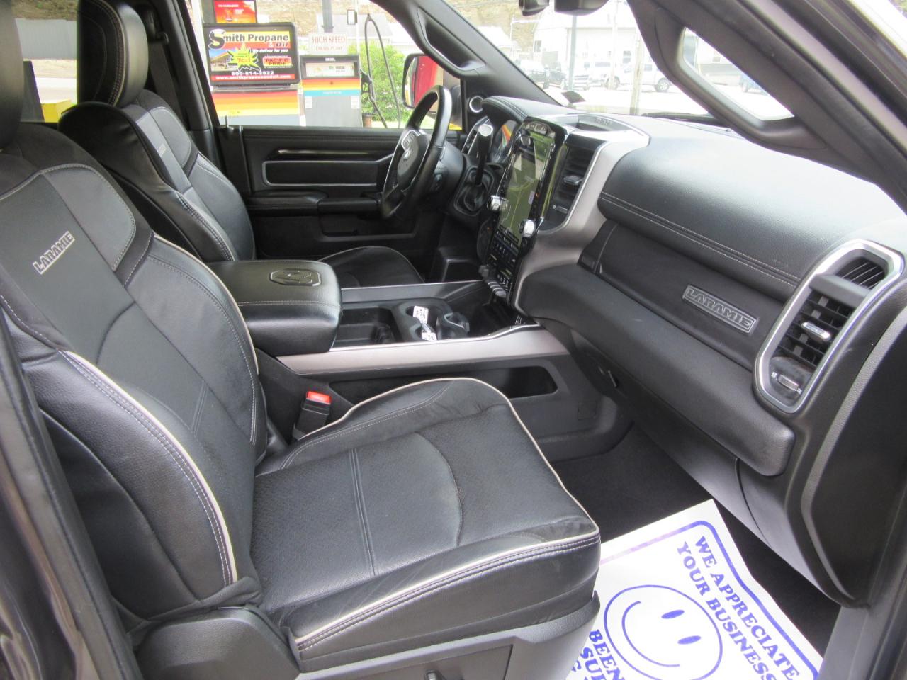 RAM 3500 Laramie Crew Cab LWB 4WD DRW 2021
