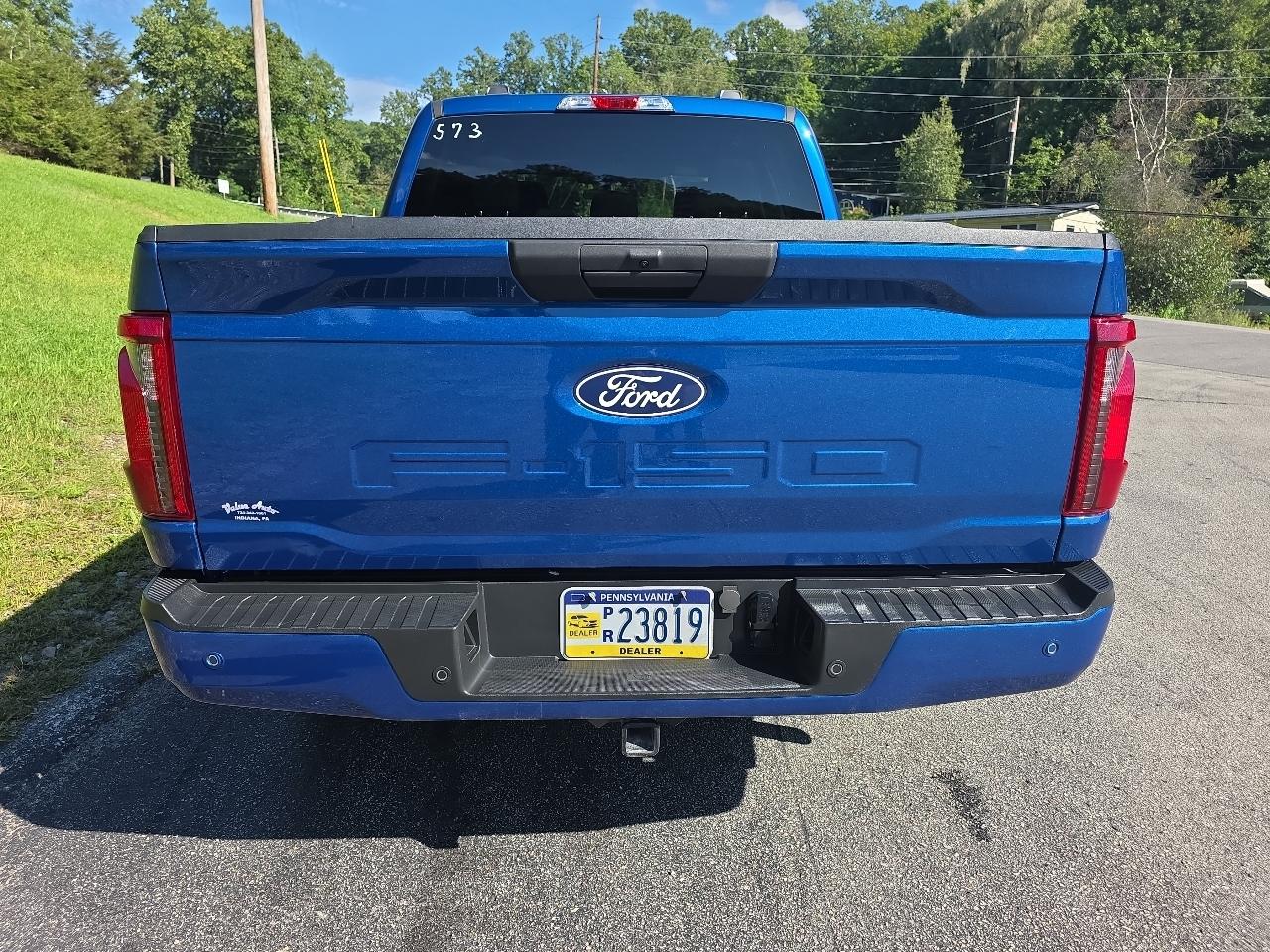 Ford F-150 STX SuperCrew 4WD 2024