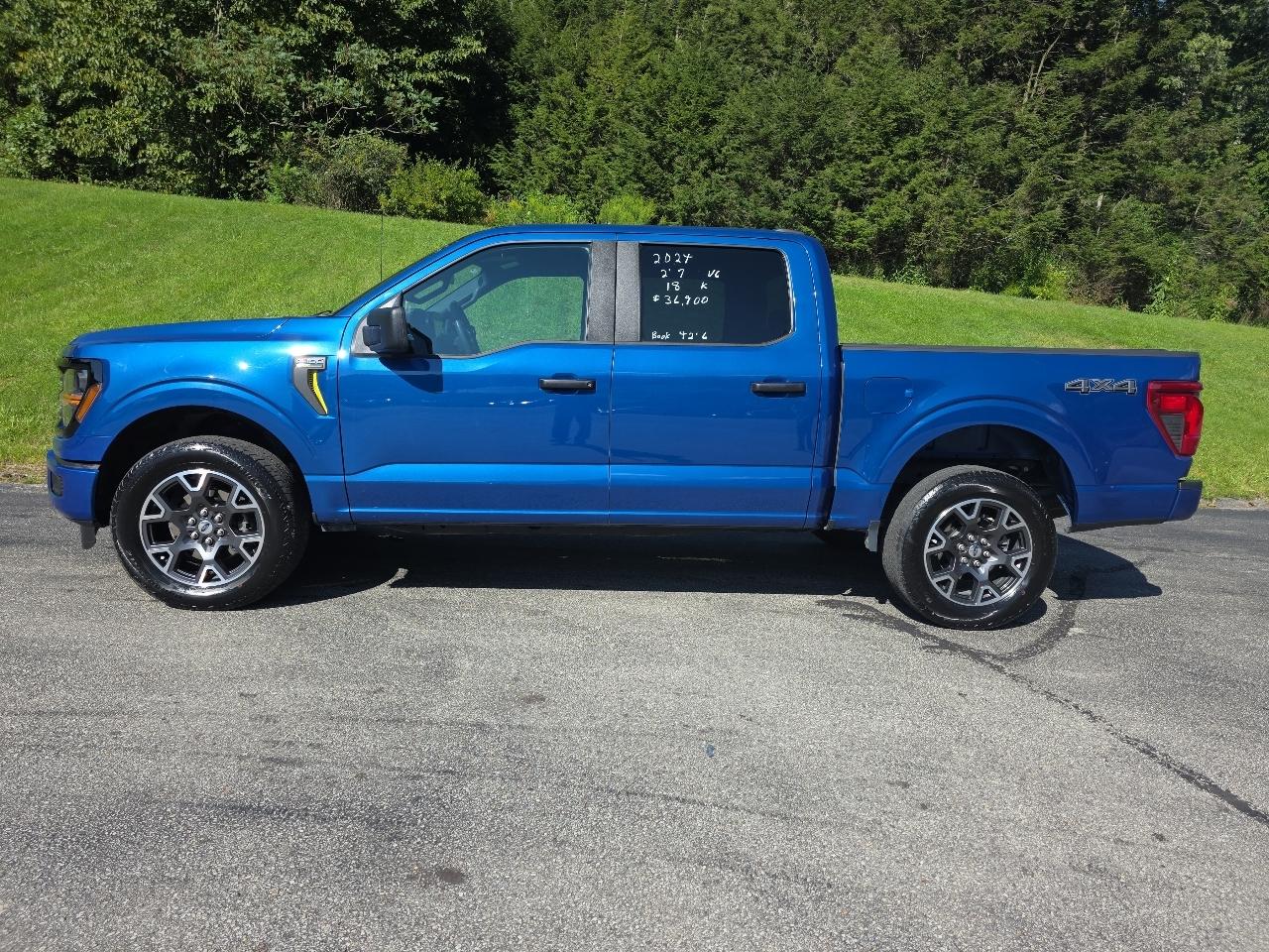 Ford F-150 STX SuperCrew 4WD 2024