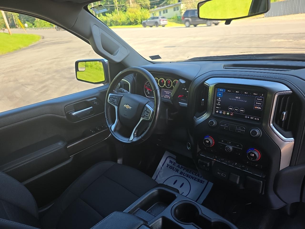 Chevrolet Silverado 1500 1LT Crew Cab 4WD 2021