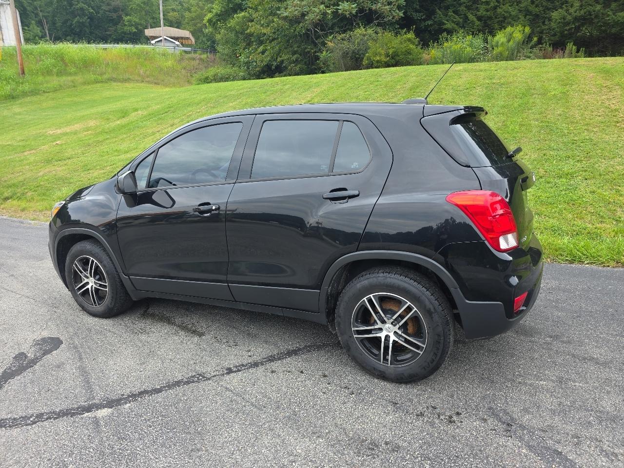 Chevrolet Trax LS FWD 2018