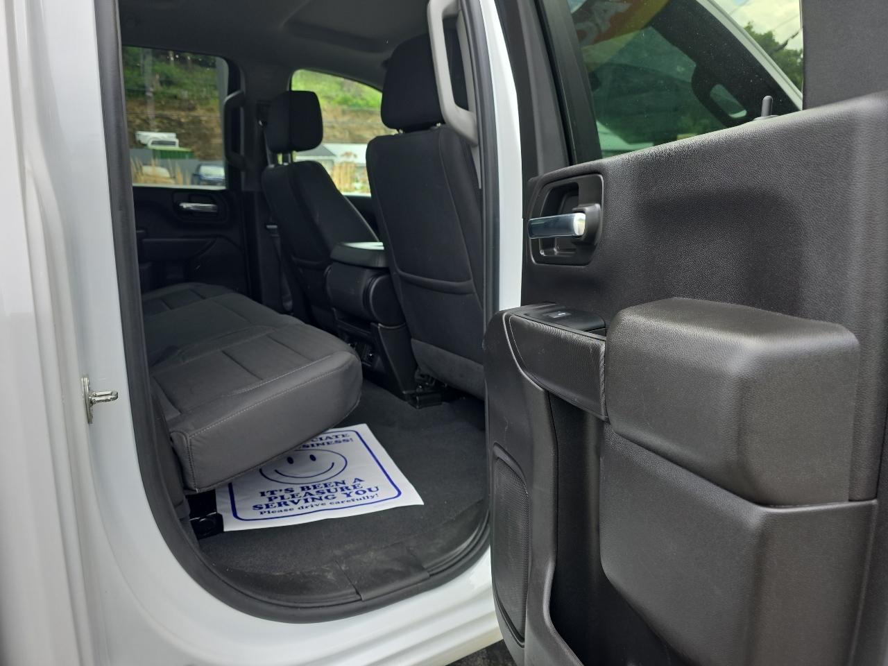Chevrolet Silverado 2500HD Custom Double Cab Short Box 4WD 2024