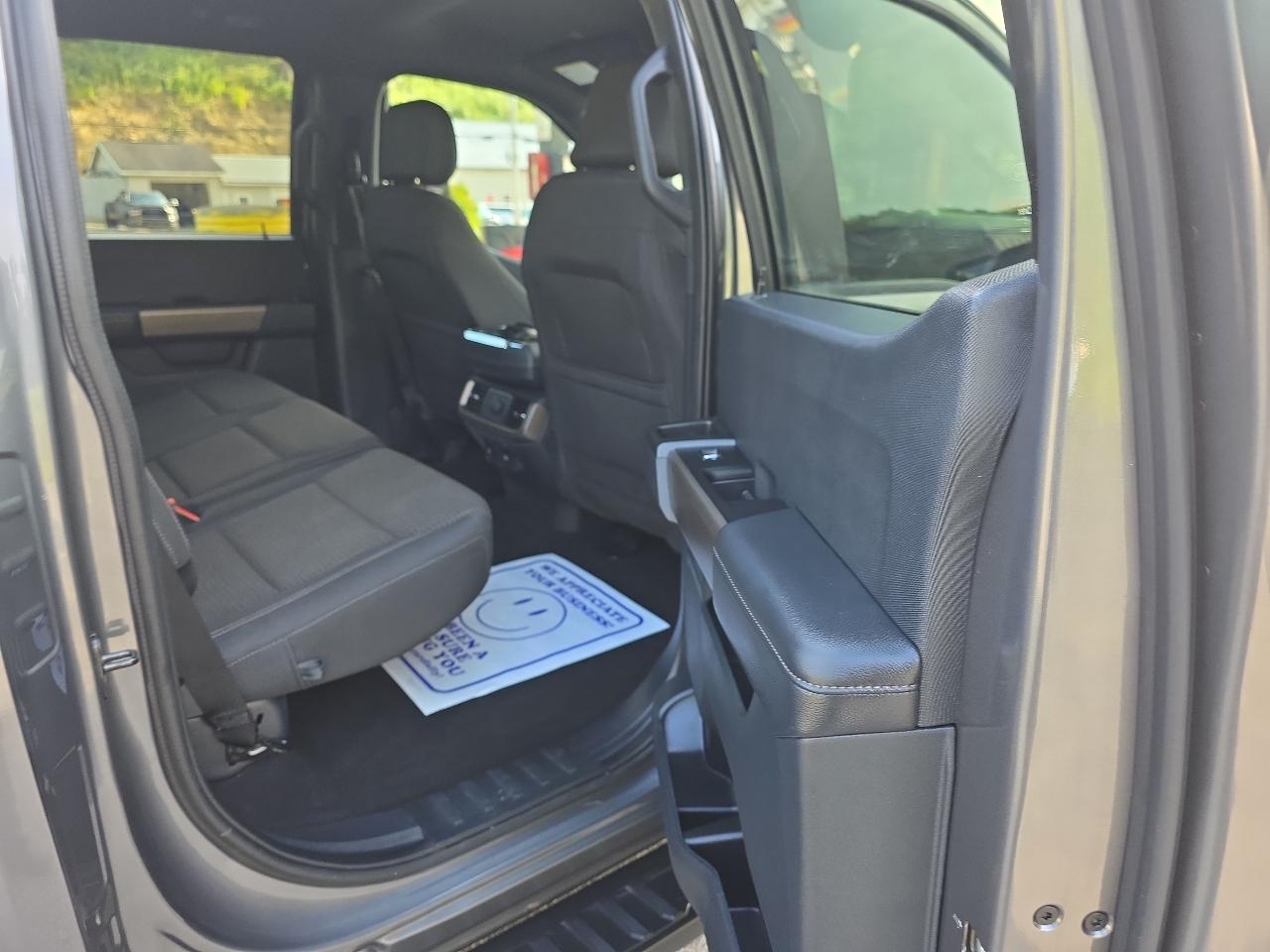 Ford F-150 4WD SuperCab 145" STX 2024