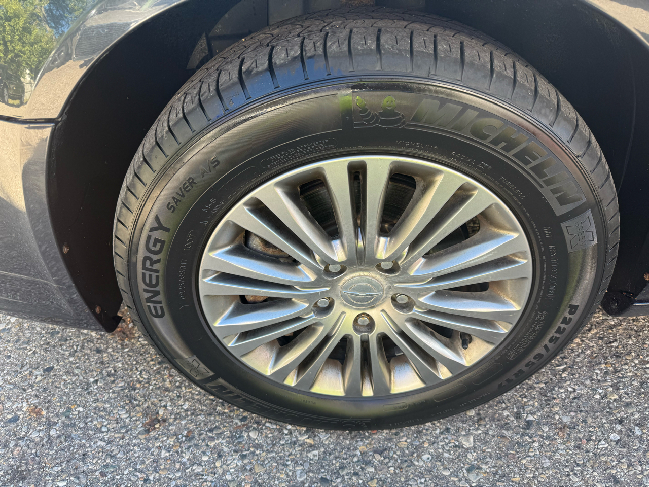 2014 Chrysler Town & Country Touring L photo 3