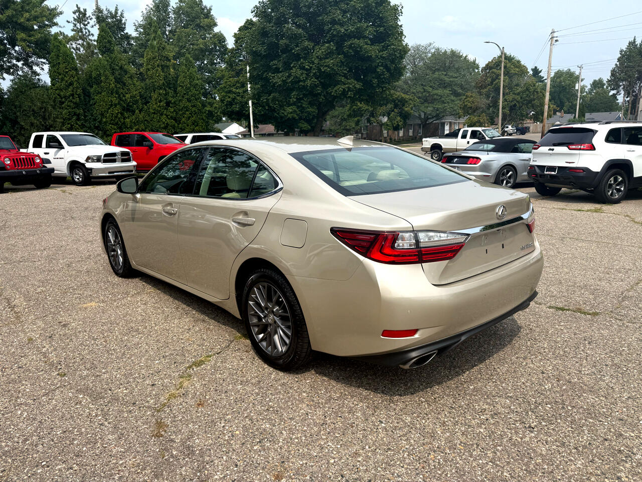 Lexus ES  2018 Lexus ES  2018