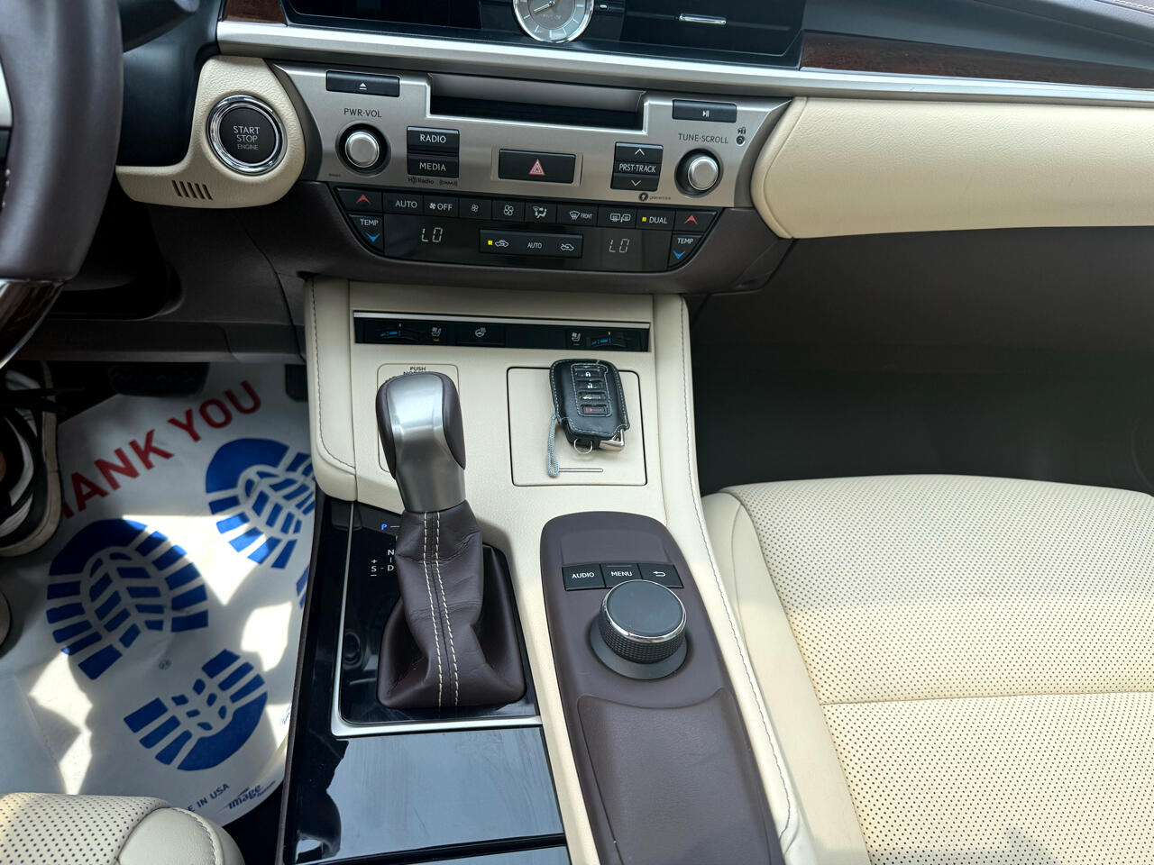 Lexus ES  2018 Lexus ES  2018